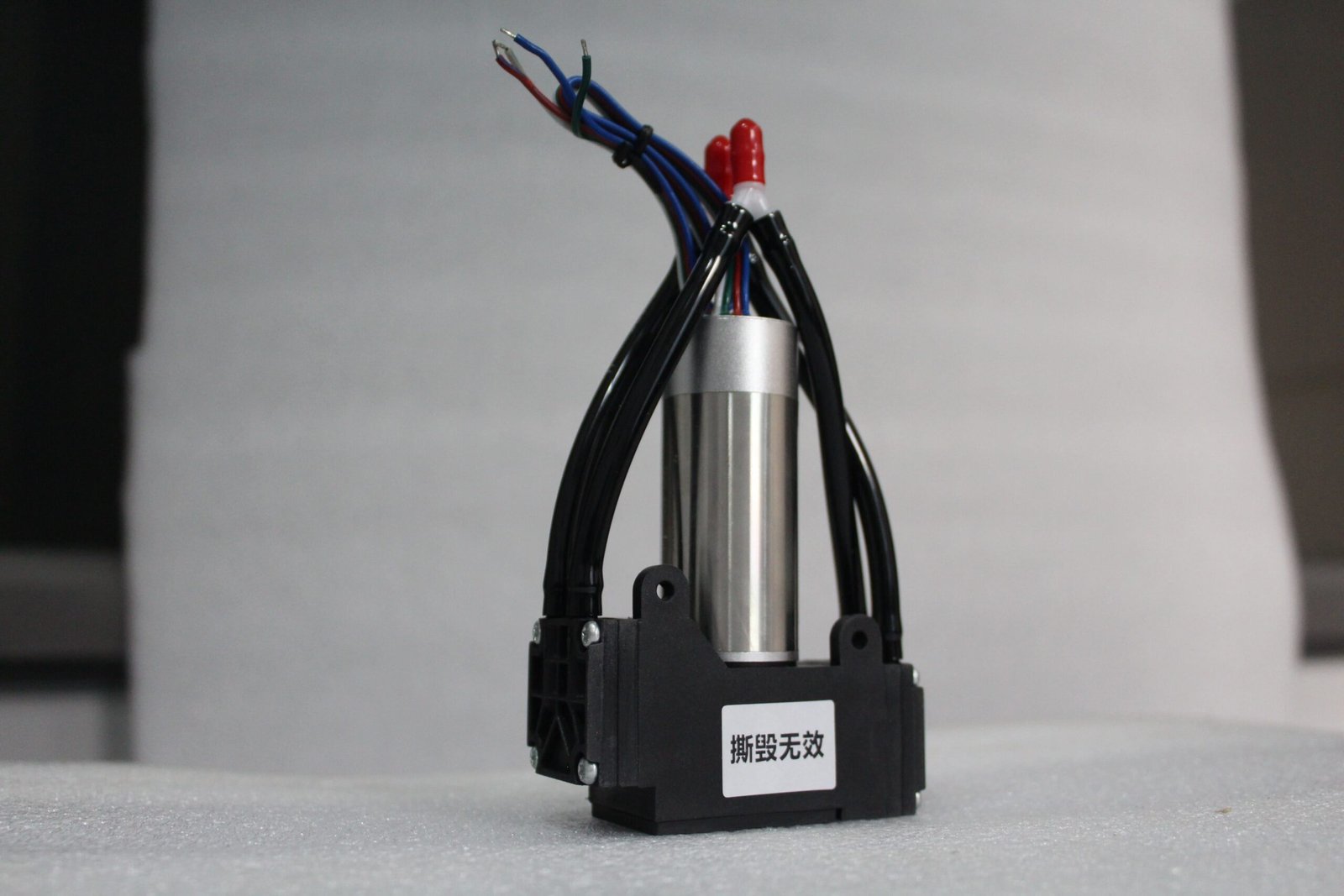 A6a59b09b298e40d2bb894db5586eb628n